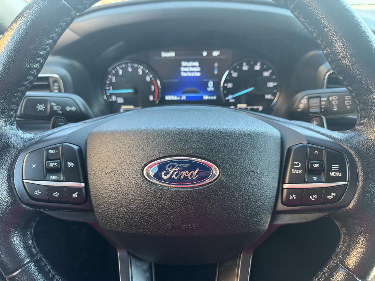 Ford Explorer XLT 4WD 2020