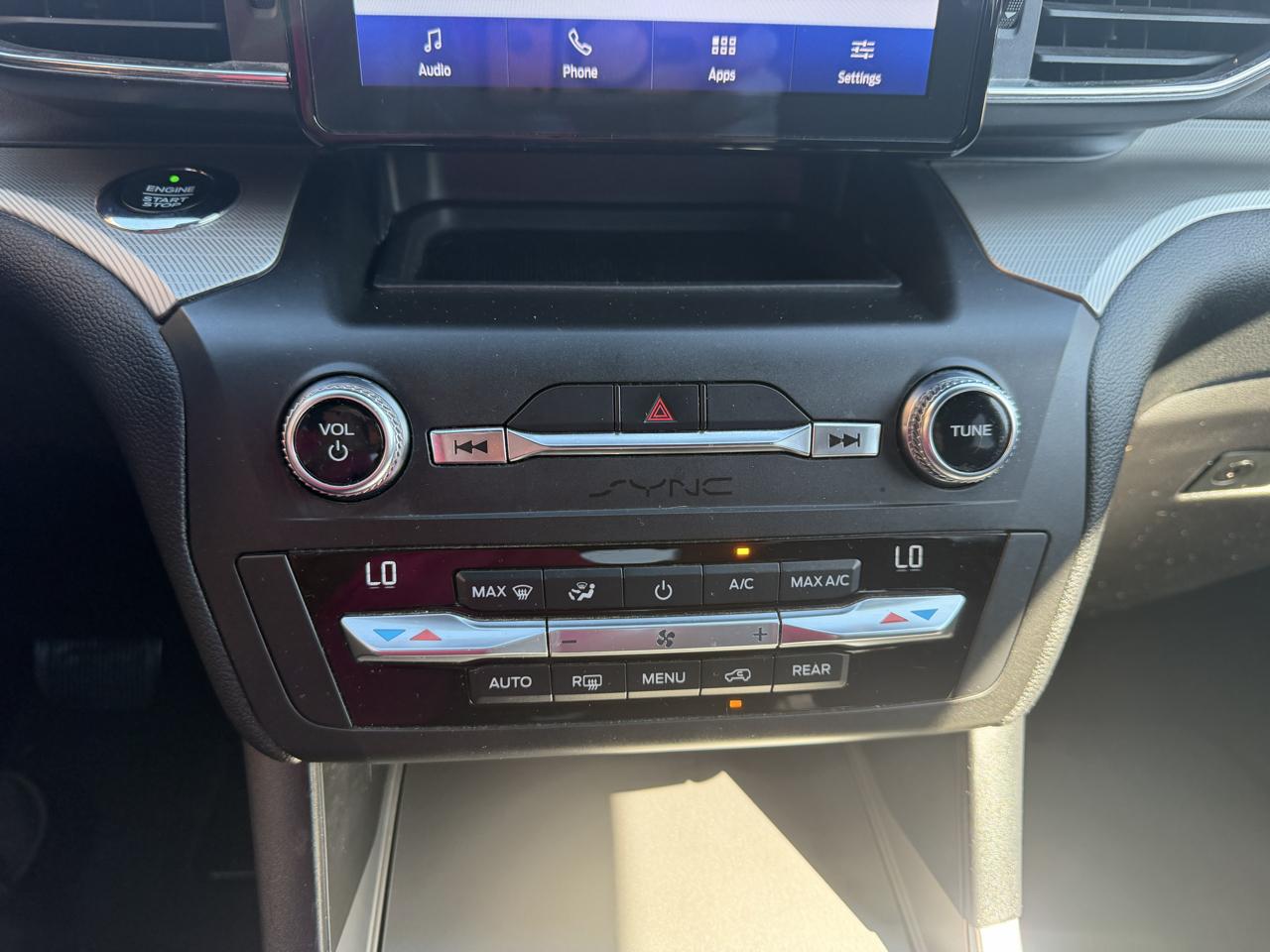 Ford Explorer XLT 4WD 2020