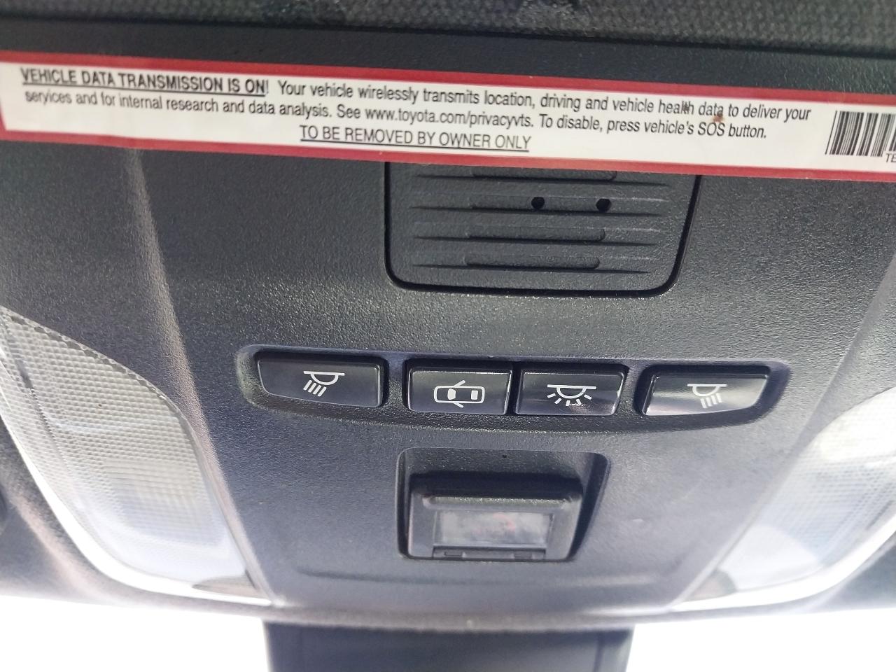 Toyota Corolla SE 4D Sedan 2021
