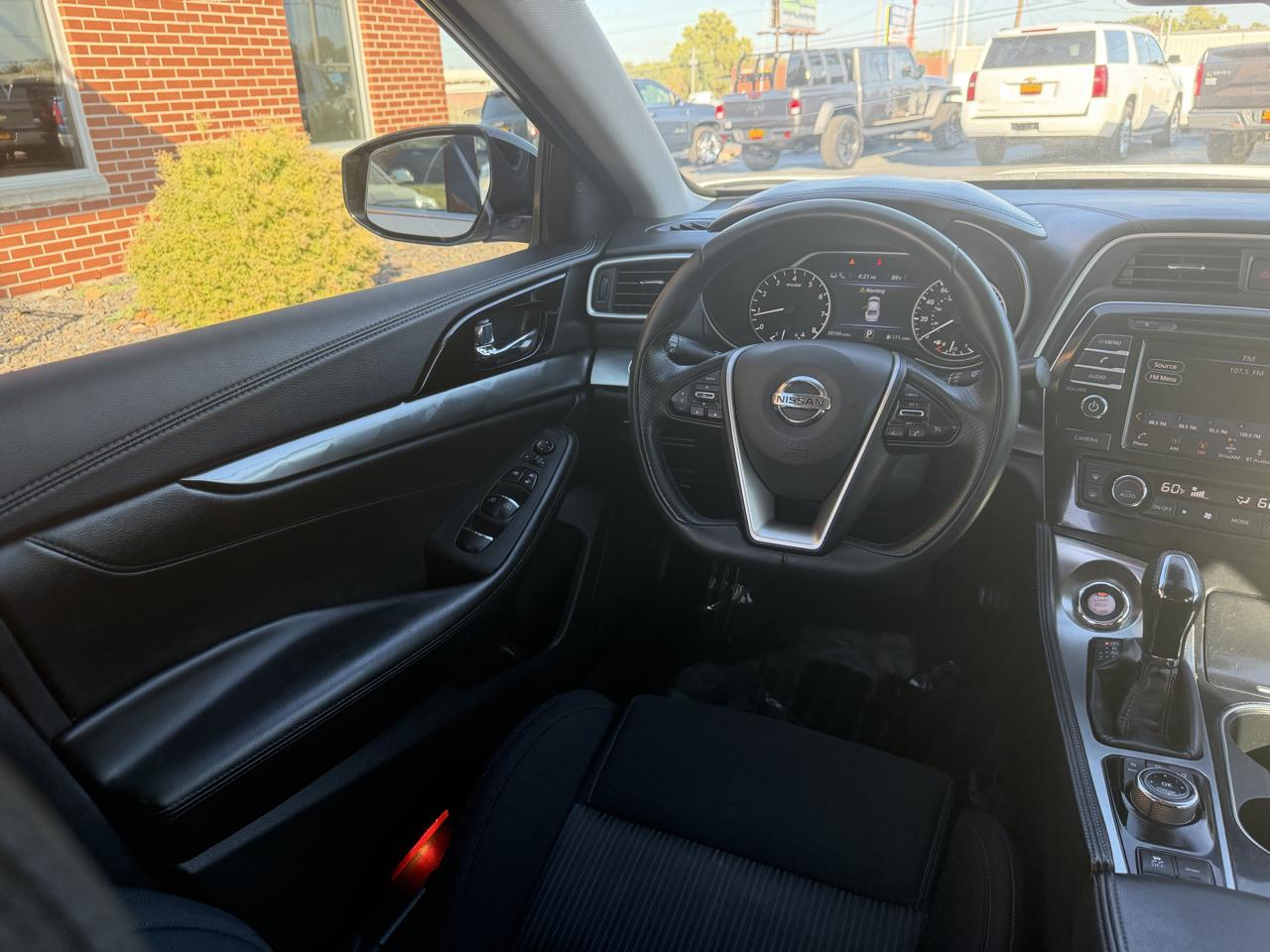 Nissan Maxima S 3.5L 2020