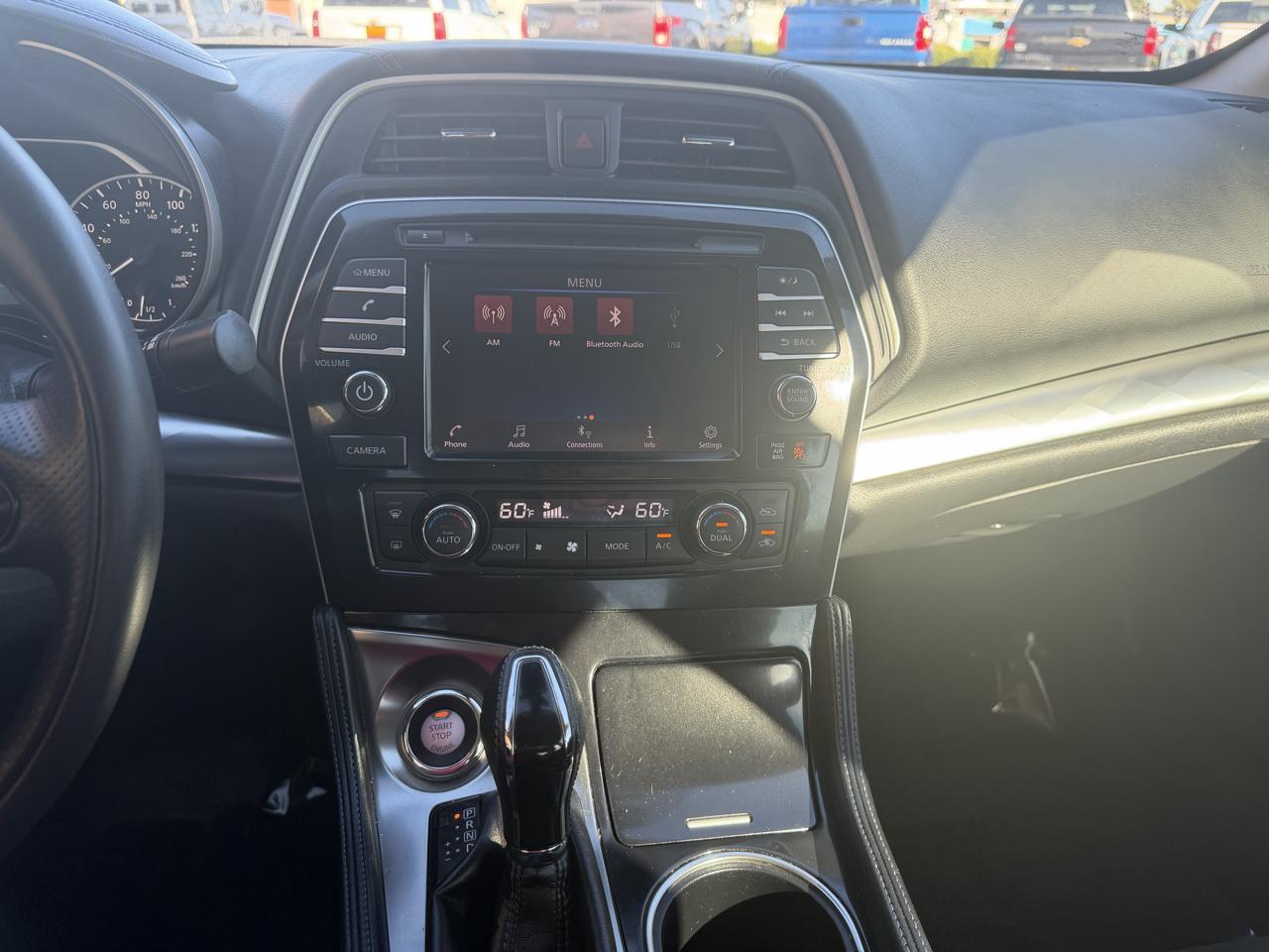 Nissan Maxima S 3.5L 2020