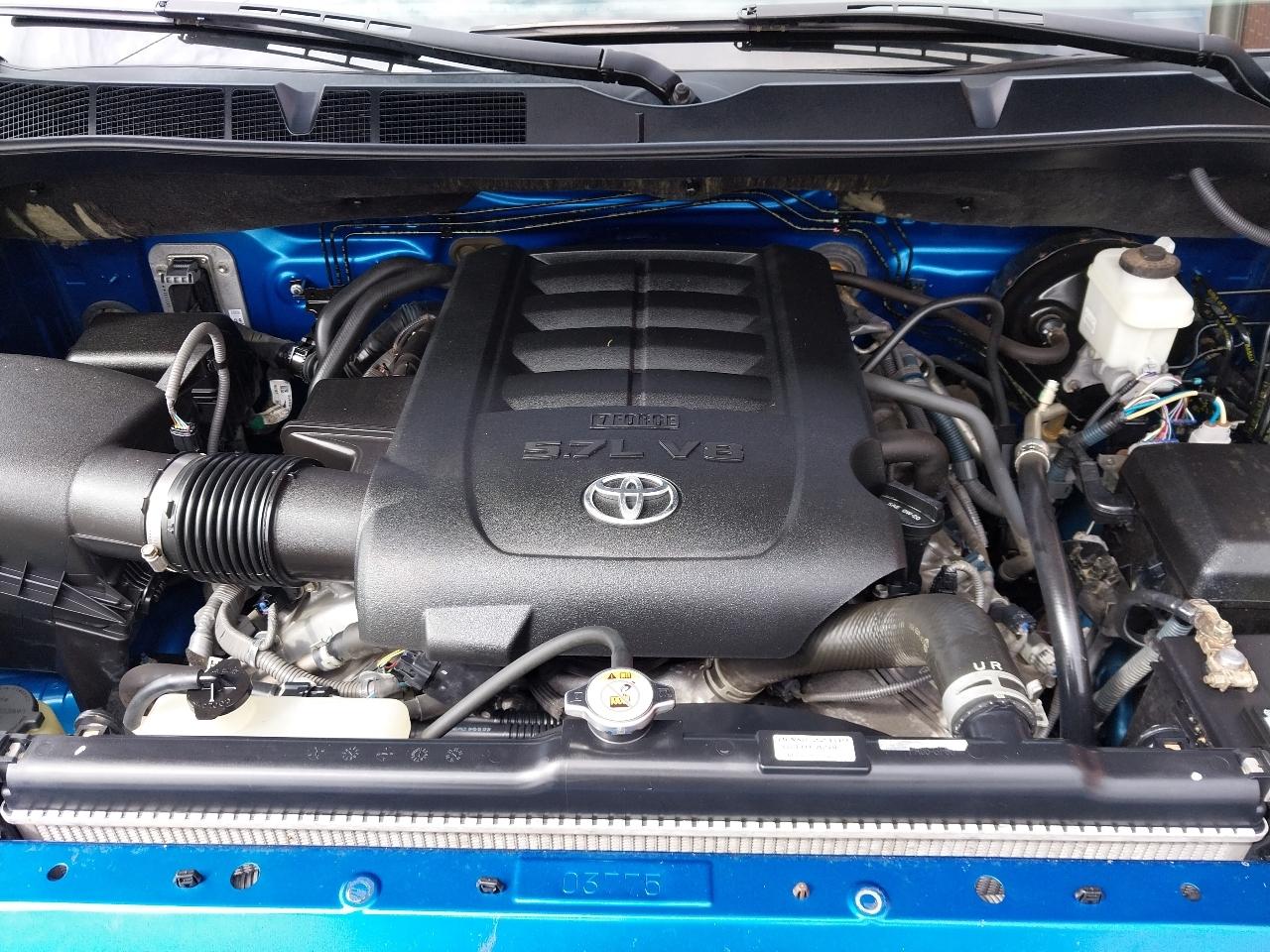 Toyota Tundra 4WD Limited CrewMax 5.5' Bed 5.7L (Natl) 2018