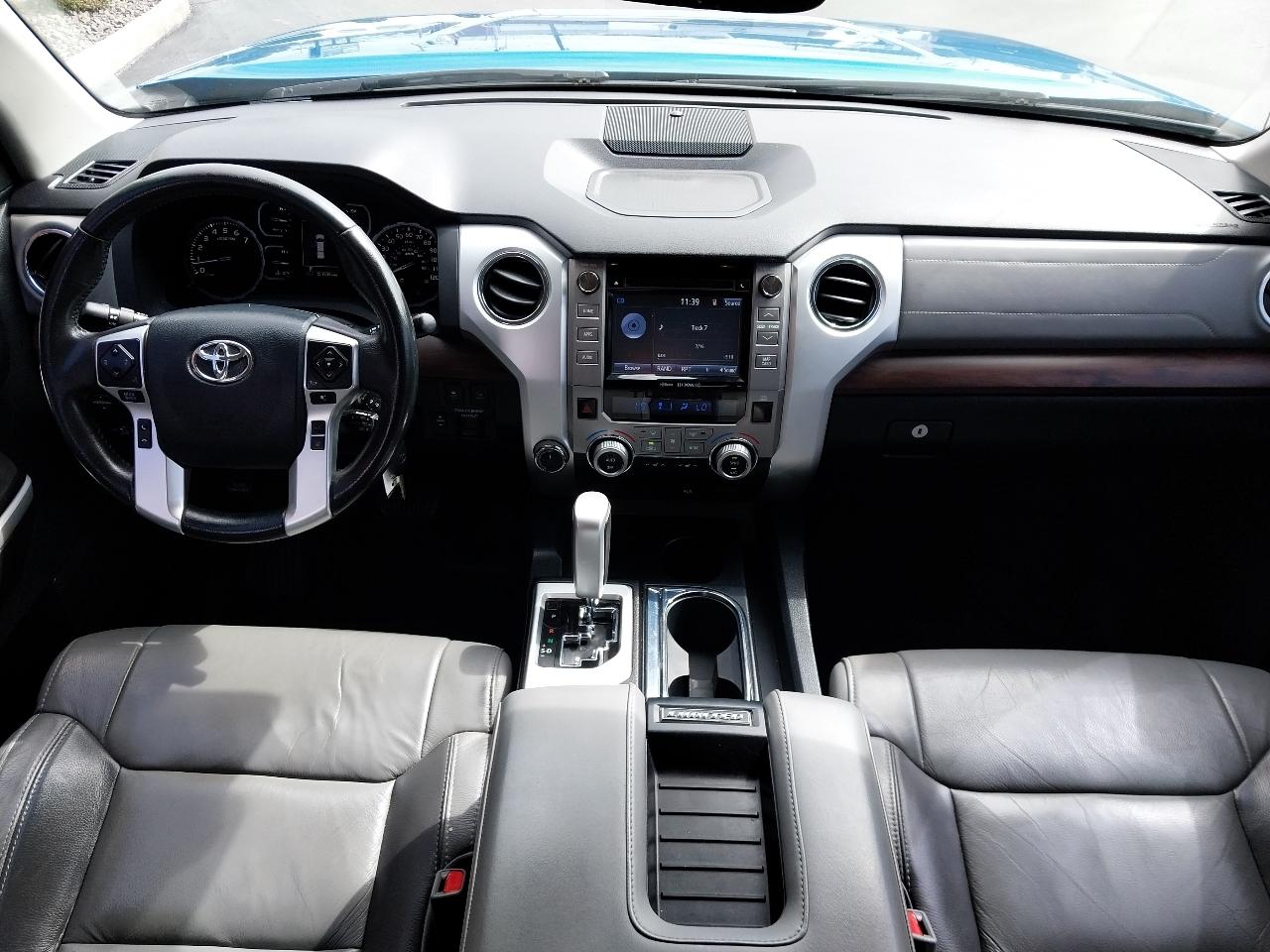 Toyota Tundra 4WD Limited CrewMax 5.5' Bed 5.7L (Natl) 2018