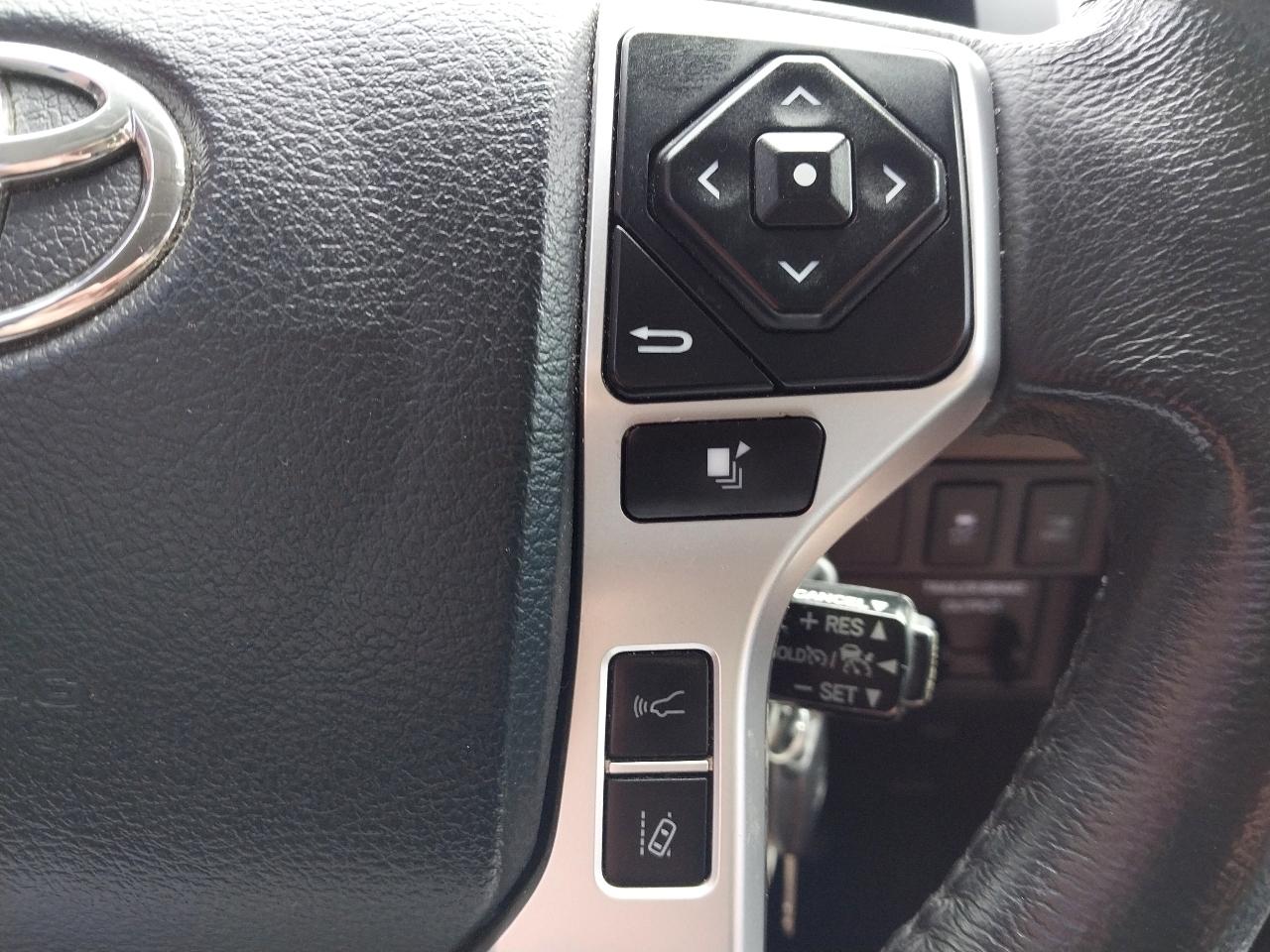 Toyota Tundra 4WD Limited CrewMax 5.5' Bed 5.7L (Natl) 2018