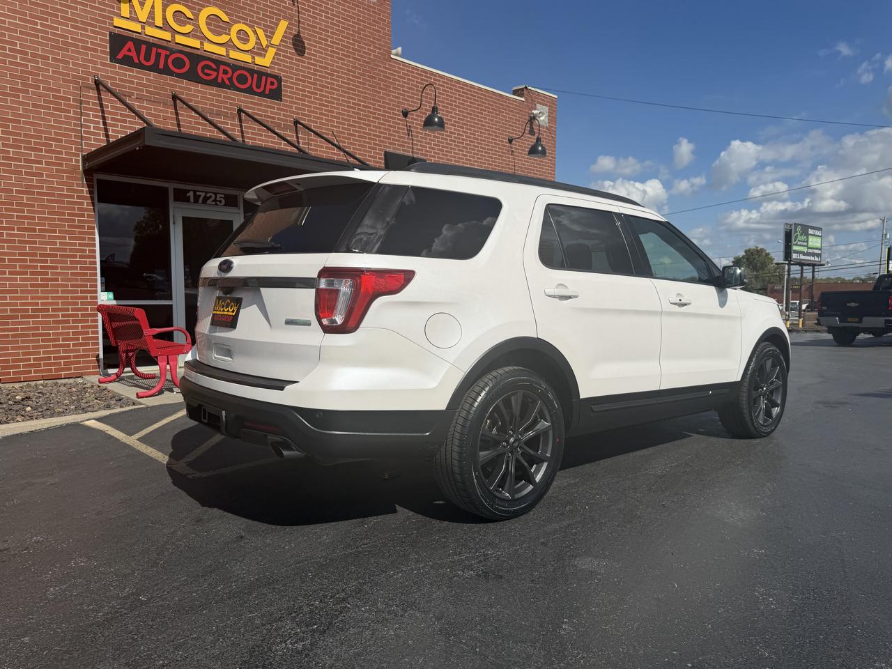 Ford Explorer XLT FWD 2018