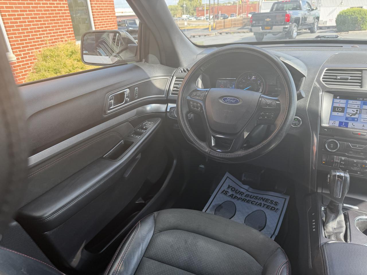 Ford Explorer XLT FWD 2018