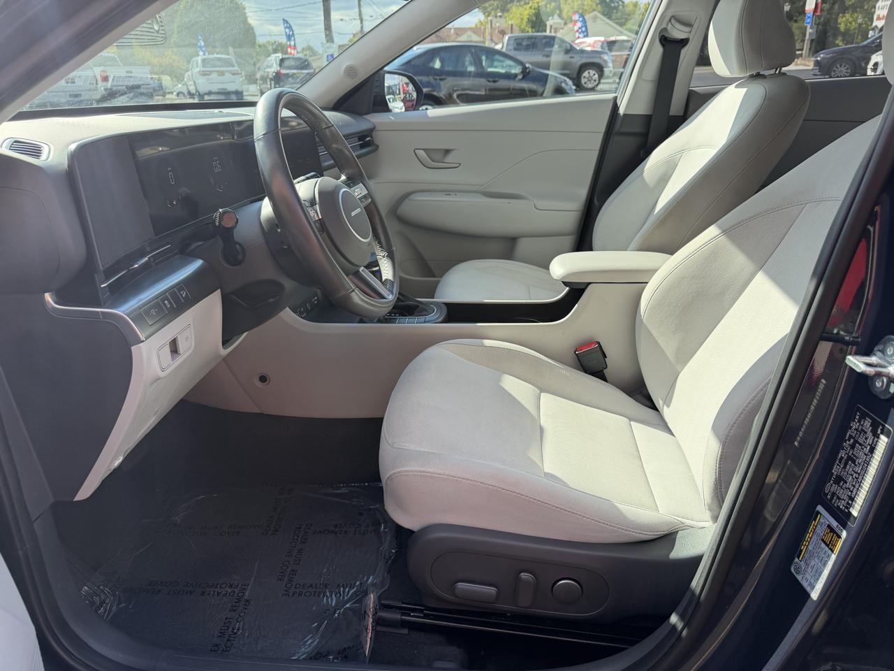 Hyundai Kona SEL AWD 2025