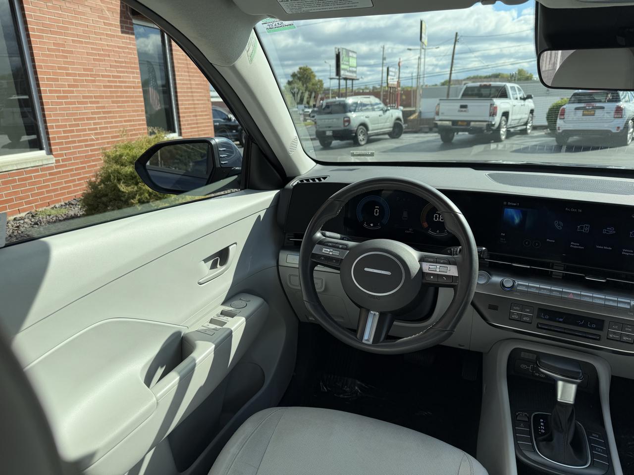 Hyundai Kona SEL AWD 2025