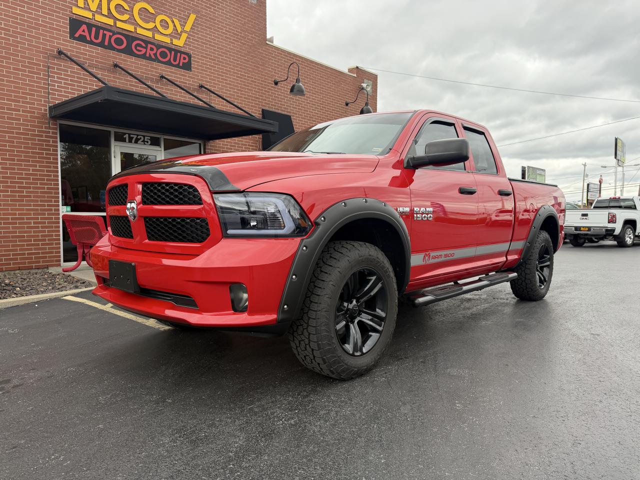 2013 RAM 1500 4WD Quad Cab 140.5" Express