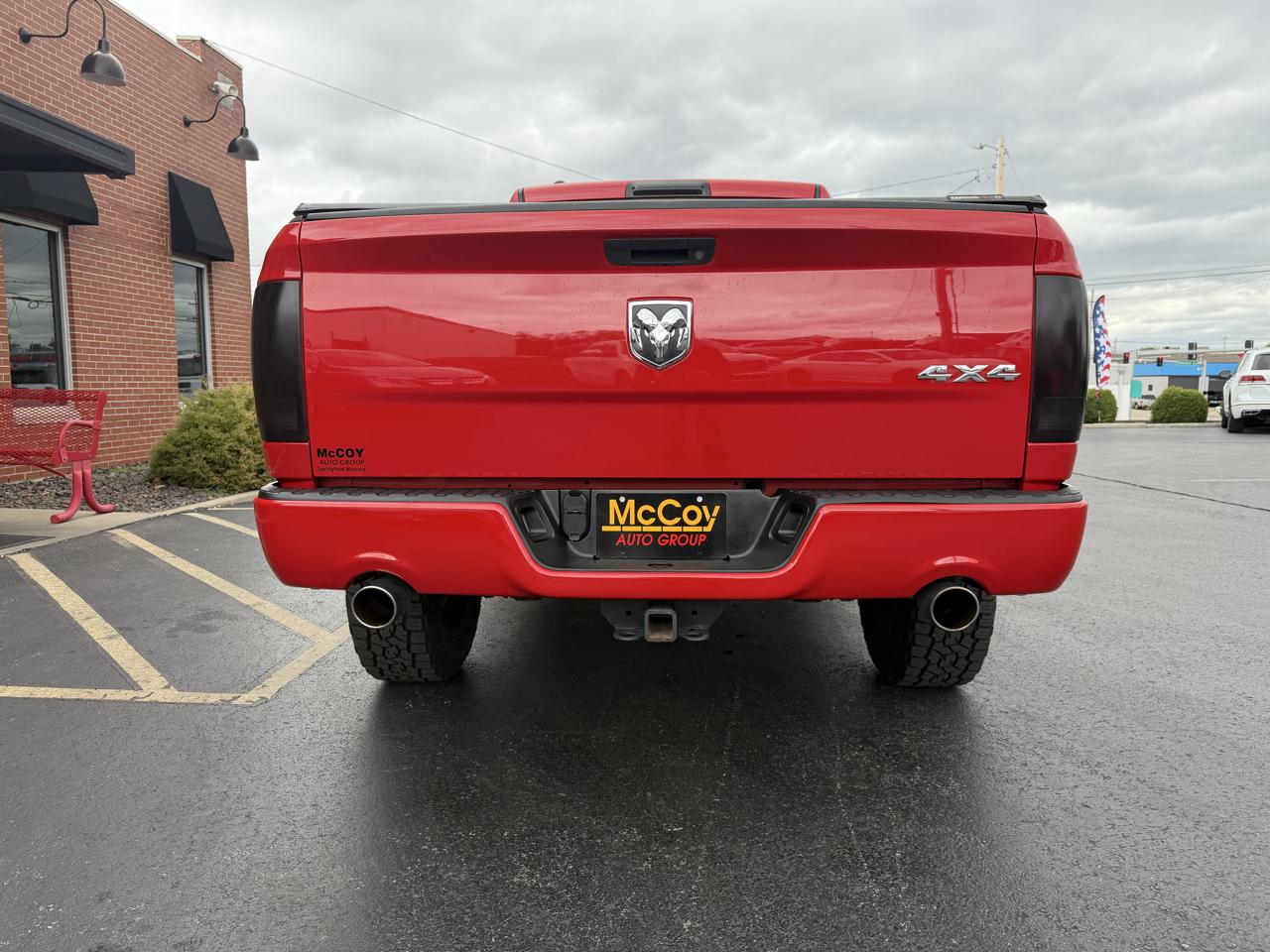 RAM 1500 4WD Quad Cab 140.5" Express 2013