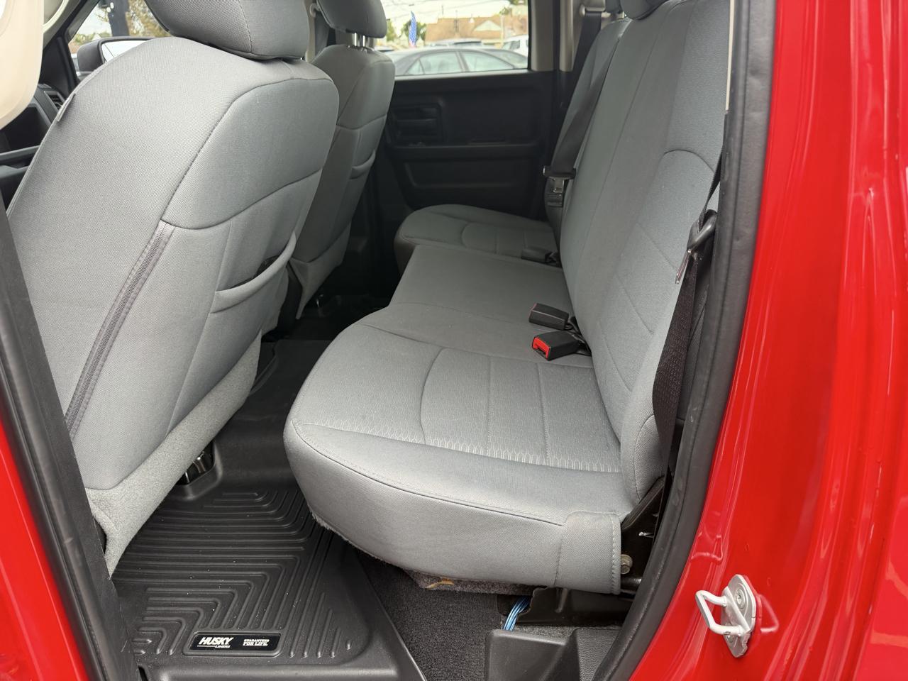 RAM 1500 4WD Quad Cab 140.5" Express 2013