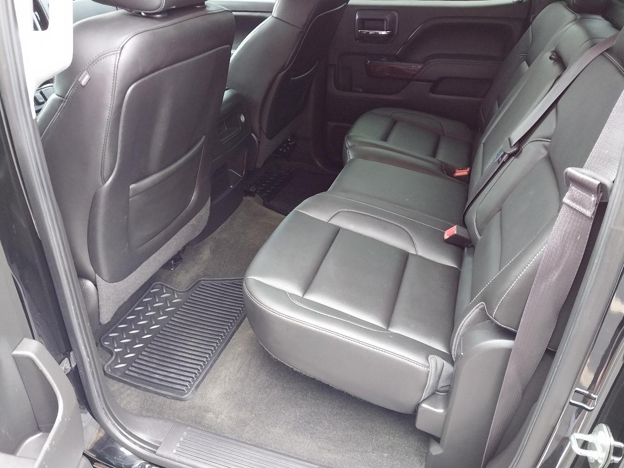 GMC Sierra 1500 4WD Crew Cab 143.5" SLT 2015