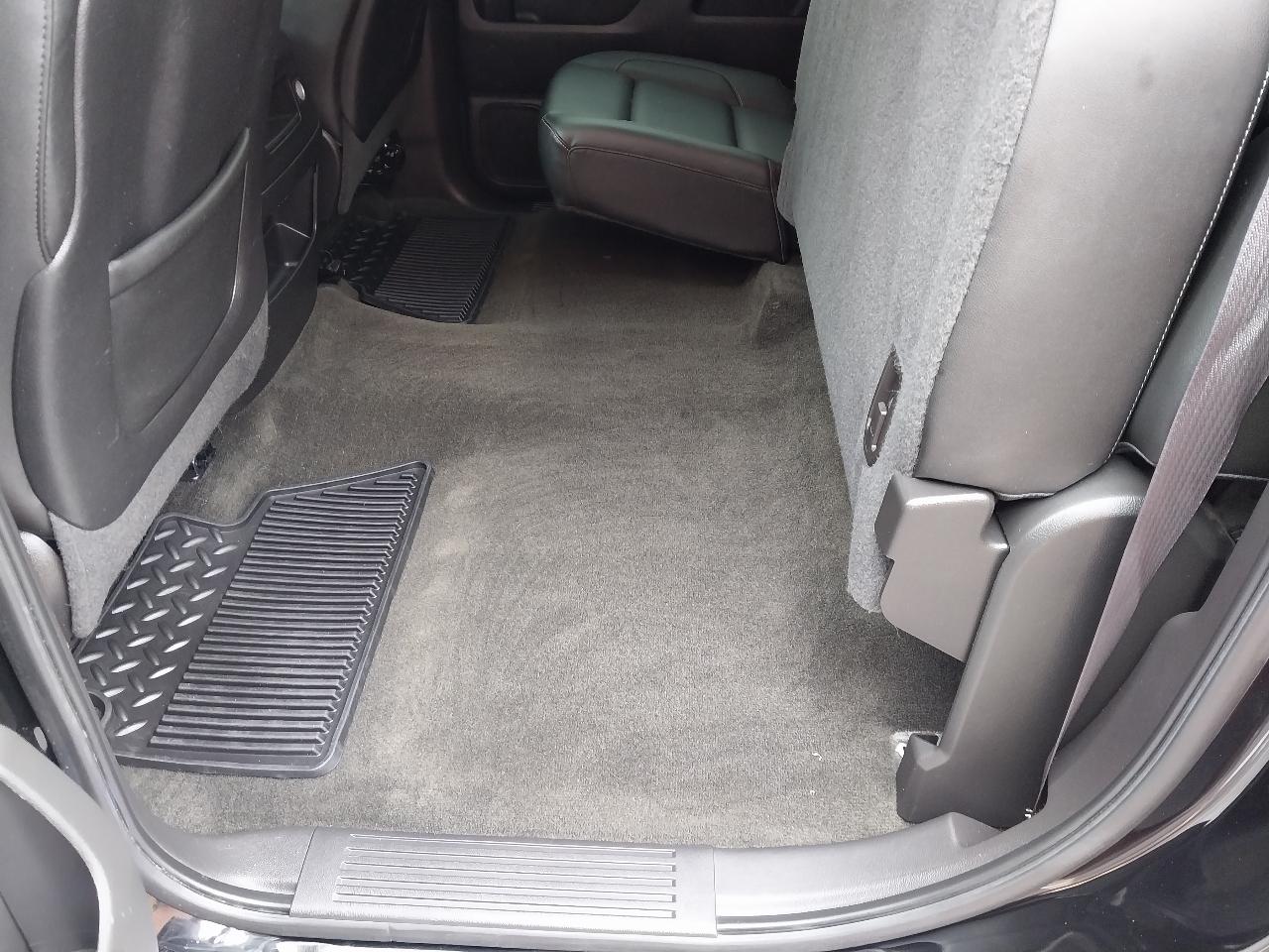 GMC Sierra 1500 4WD Crew Cab 143.5" SLT 2015