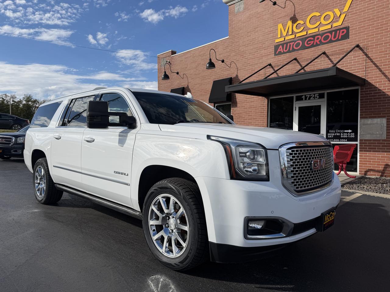 GMC Yukon XL 4WD 4dr Denali 2016