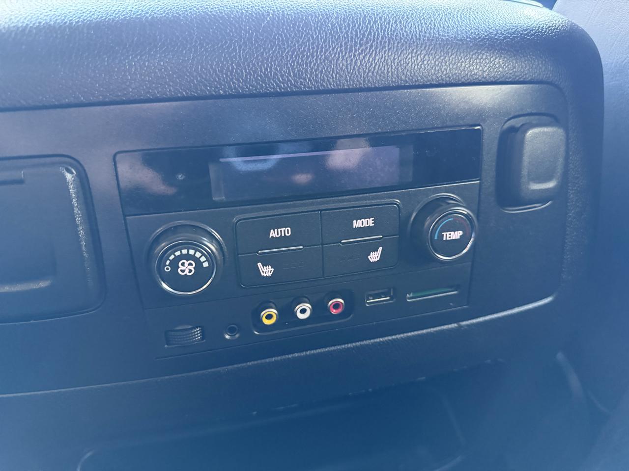 GMC Yukon XL 4WD 4dr Denali 2016