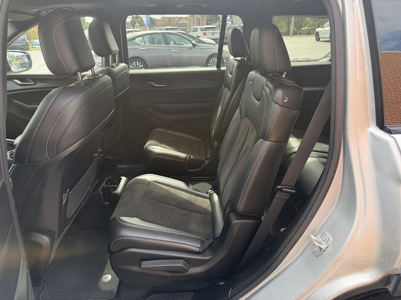 Jeep Grand Cherokee L Altitude 4x4 2023
