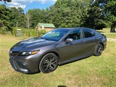 2022 Toyota Camry 