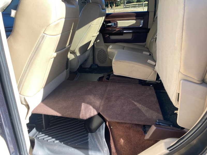 RAM 1500 Laramie Crew Cab SWB 4WD 2017