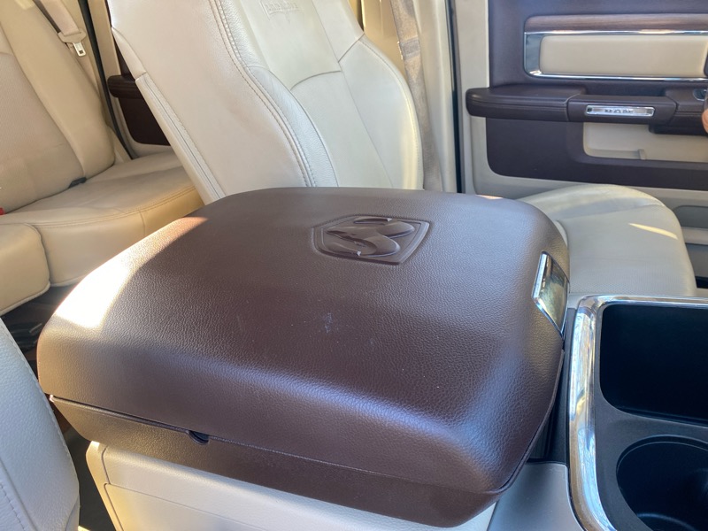 RAM 1500 Laramie Crew Cab SWB 4WD 2017