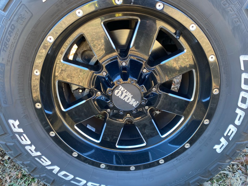 RAM 1500 Laramie Crew Cab SWB 4WD 2017