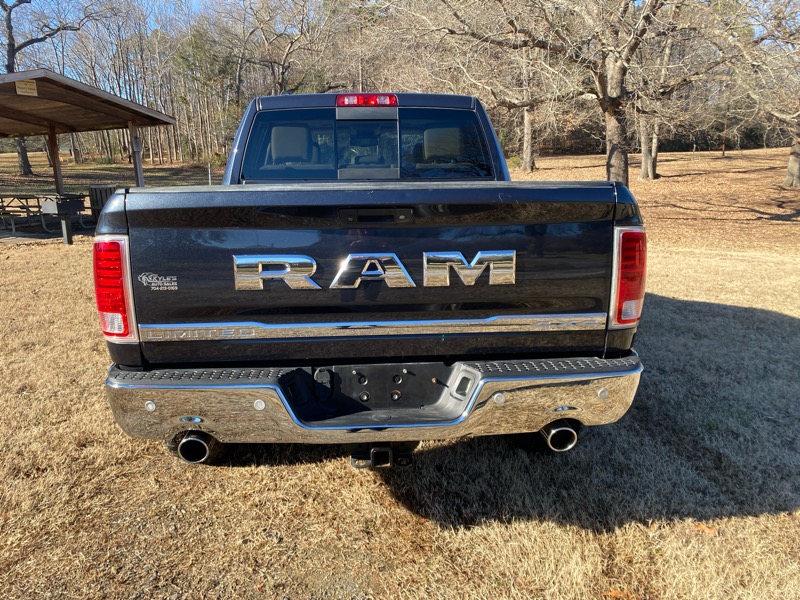 RAM 1500 Laramie Crew Cab SWB 4WD 2017