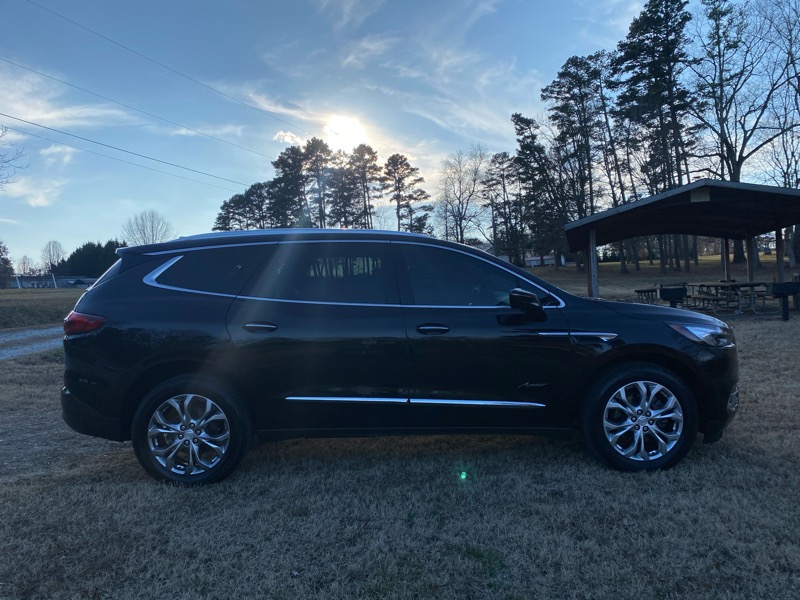 Buick Enclave Avenir AWD 2018