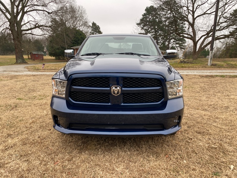RAM 1500 Classic Tradesman Quad Cab 4WD 2019