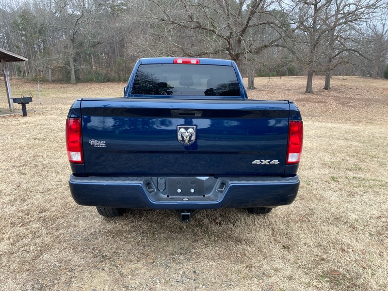 RAM 1500 Classic Tradesman Quad Cab 4WD 2019