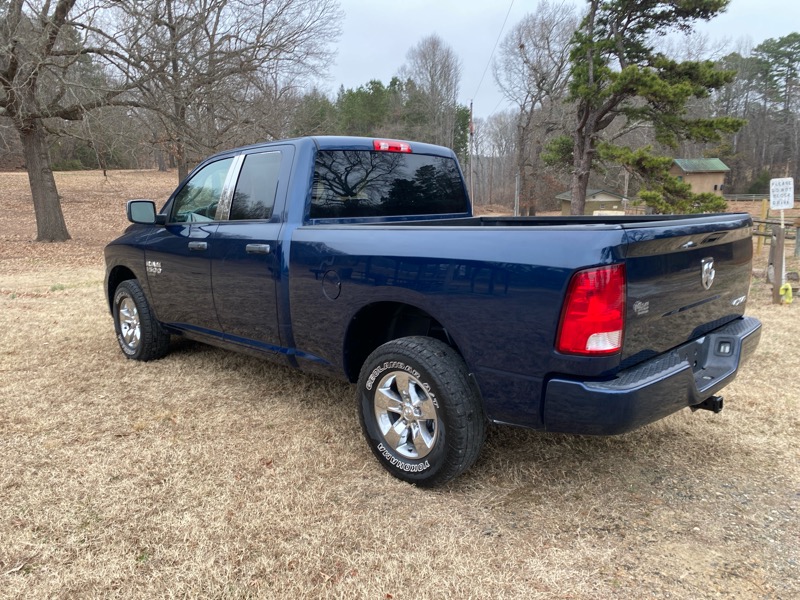RAM 1500 Classic Tradesman Quad Cab 4WD 2019