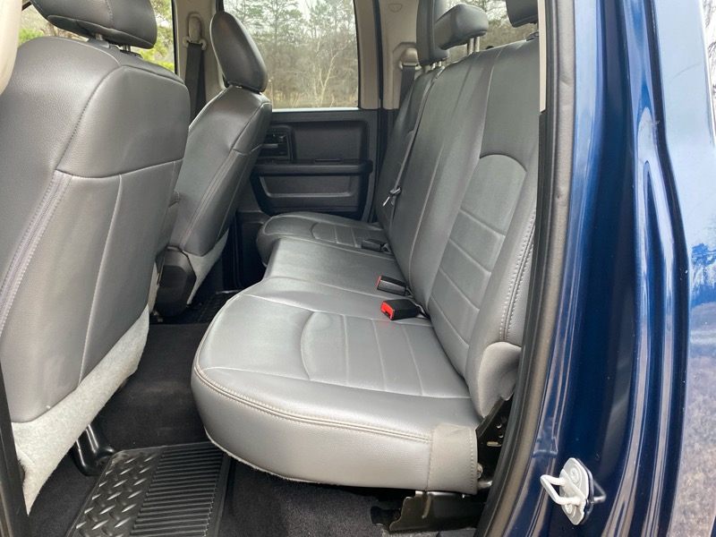 RAM 1500 Classic Tradesman Quad Cab 4WD 2019