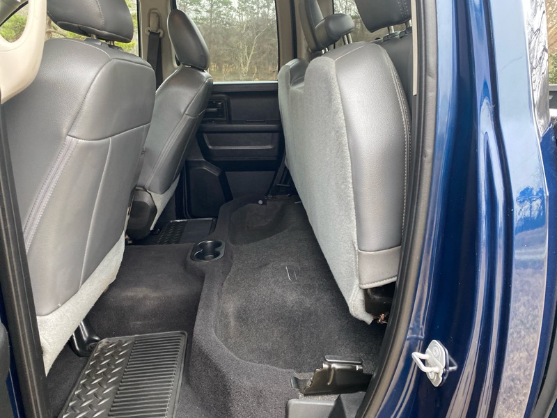 RAM 1500 Classic Tradesman Quad Cab 4WD 2019