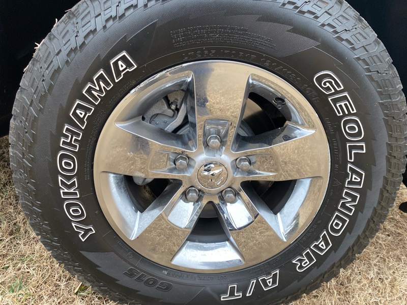 RAM 1500 Classic Tradesman Quad Cab 4WD 2019