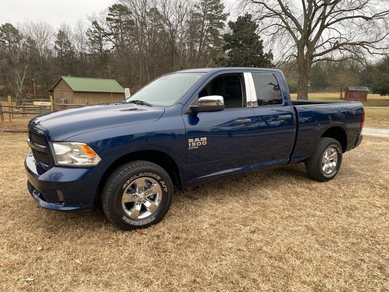 RAM 1500 Classic Tradesman Quad Cab 4WD 2019
