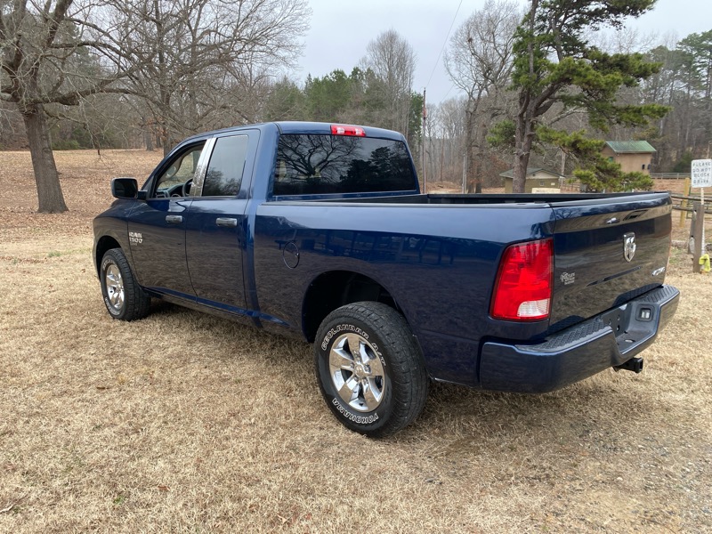 RAM 1500 Classic Tradesman Quad Cab 4WD 2019