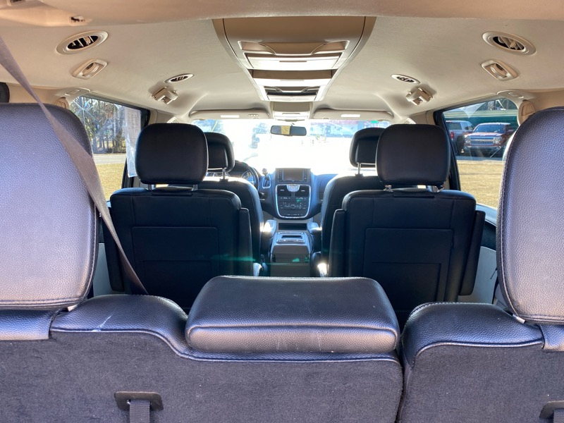 Chrysler Town & Country Touring 2016