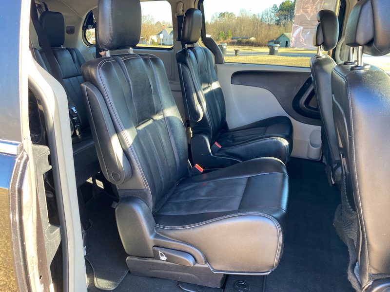 Chrysler Town & Country Touring 2016