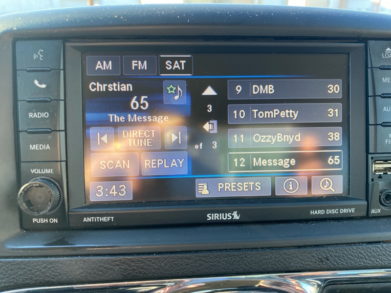 Chrysler Town & Country Touring 2016