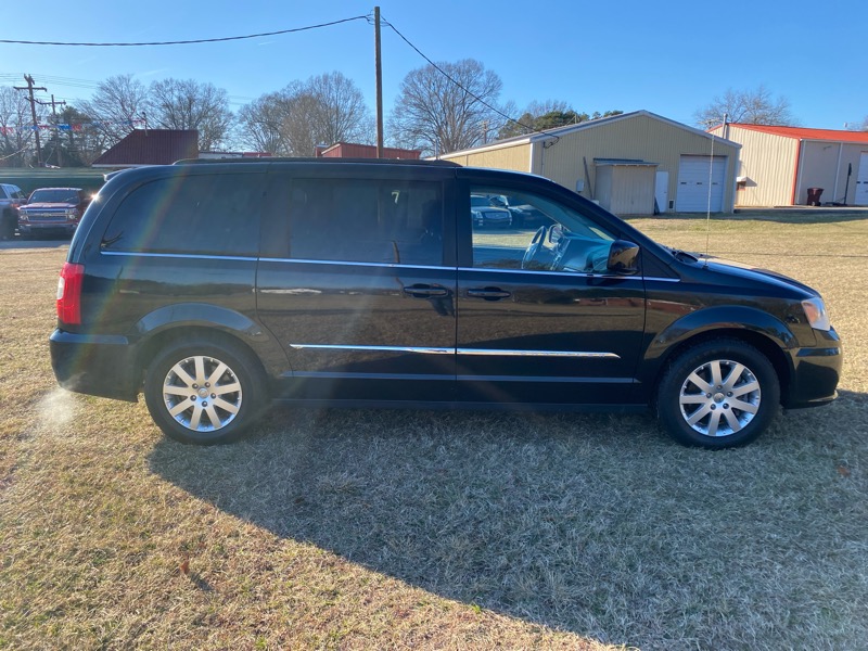 Chrysler Town & Country Touring 2016