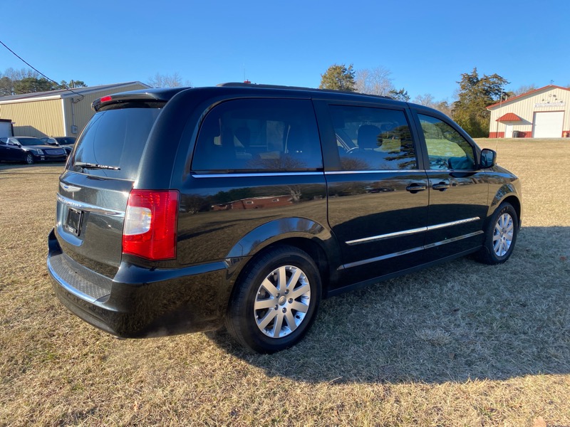 Chrysler Town & Country Touring 2016