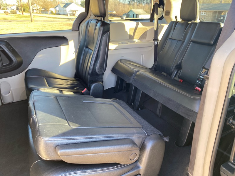 Chrysler Town & Country Touring 2016