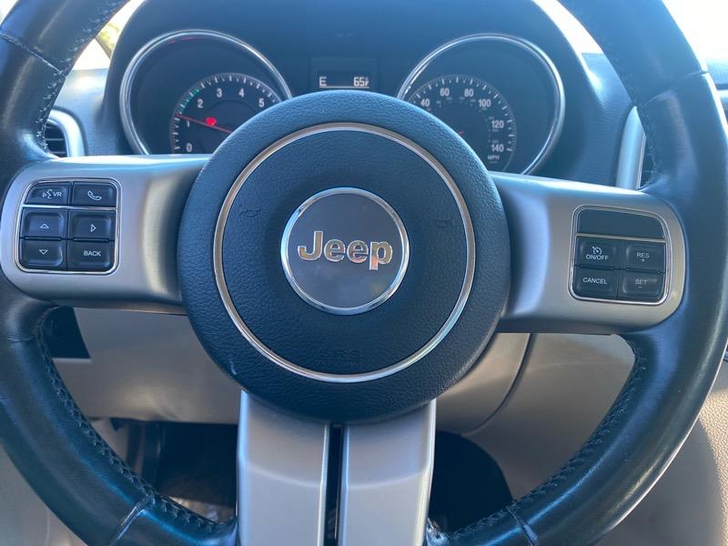 Jeep Grand Cherokee Limited 4WD 2012