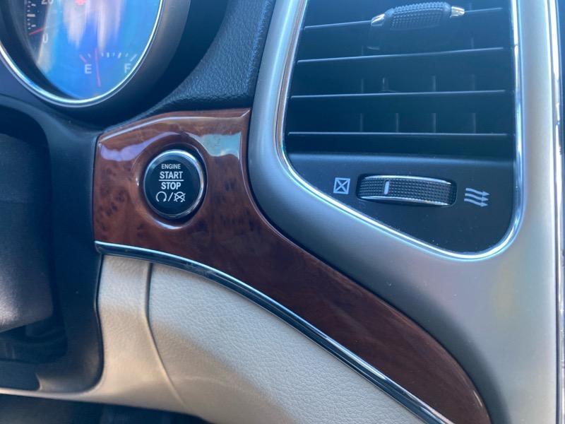 Jeep Grand Cherokee Limited 4WD 2012