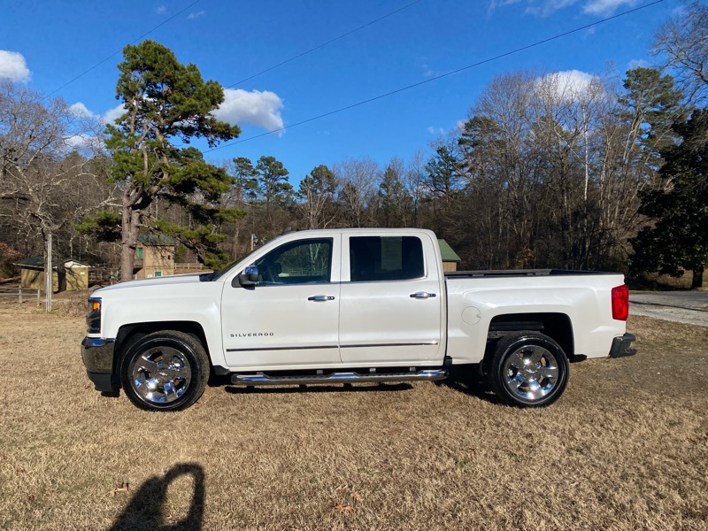Chevrolet Silverado 1500 LTZ Crew Cab Long Box 2WD 2018