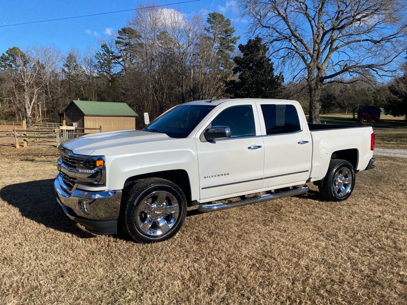 Chevrolet Silverado 1500 LTZ Crew Cab Long Box 2WD 2018