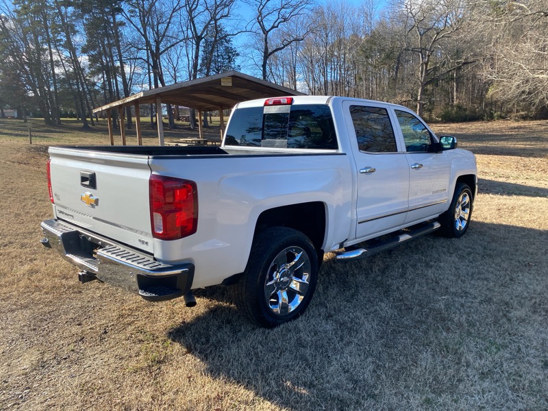 Chevrolet Silverado 1500 LTZ Crew Cab Long Box 2WD 2018