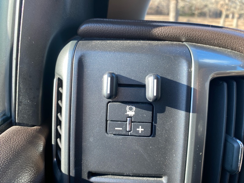 Chevrolet Silverado 1500 LTZ Crew Cab Long Box 2WD 2018