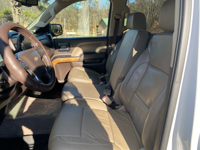 Chevrolet Silverado 1500 LTZ Crew Cab Long Box 2WD 2018