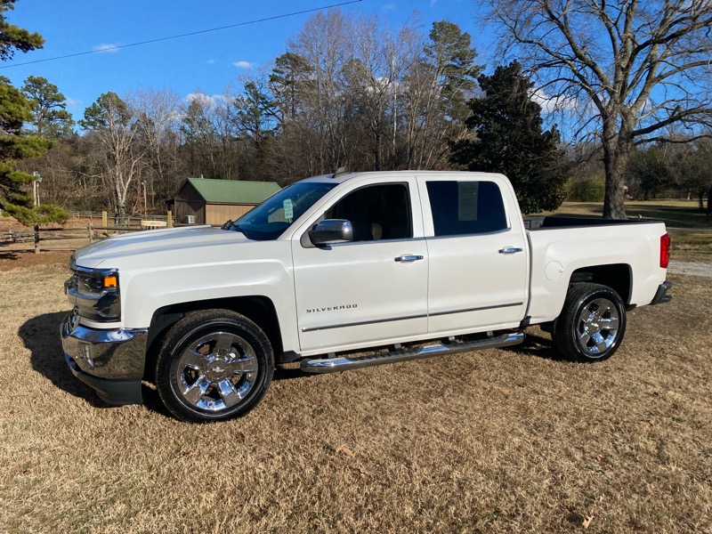 Chevrolet Silverado 1500 LTZ Crew Cab Long Box 2WD 2018