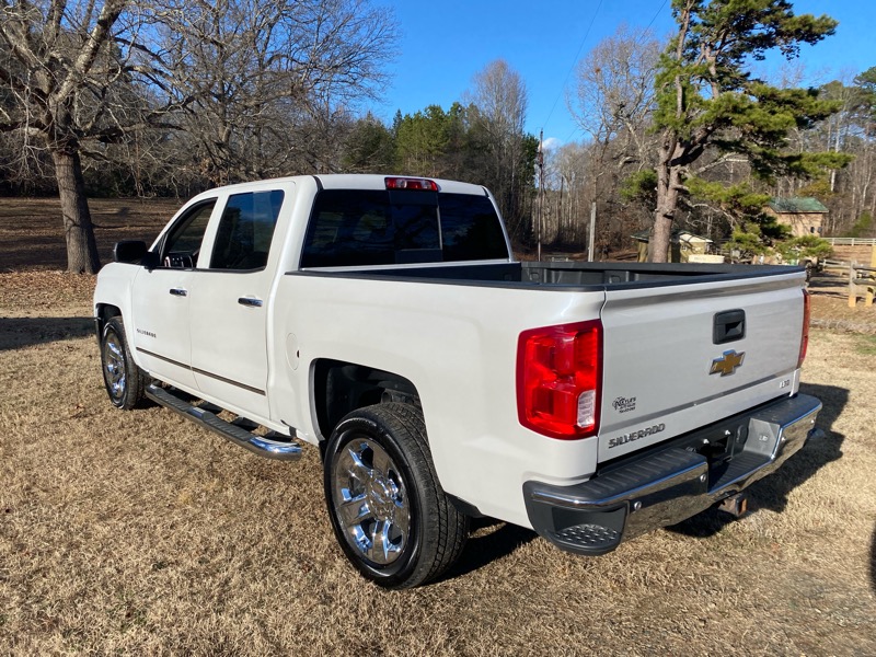 Chevrolet Silverado 1500 LTZ Crew Cab Long Box 2WD 2018