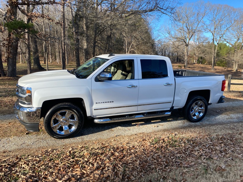 Chevrolet Silverado 1500 LTZ Crew Cab Long Box 2WD 2018